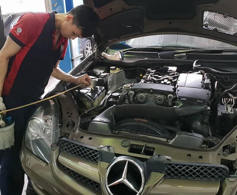 địa chỉ chuyên sửa xe Mercedes chuyên nghiệp và uy tín