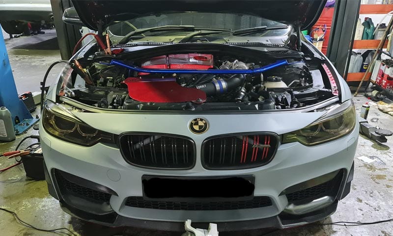 Sửa xe BMW chuyên sâu